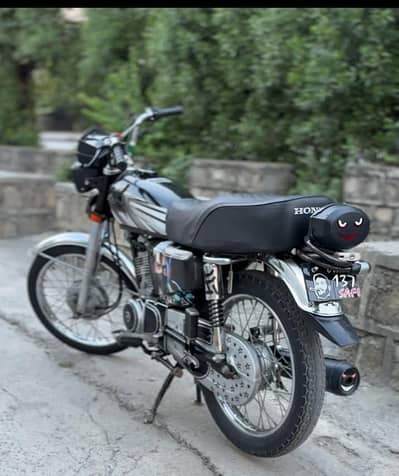 Honda CG 125 2015 _ Neat & Clean condition
