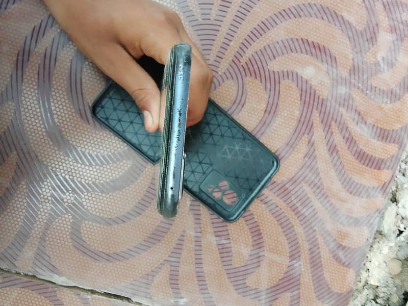 Vivo v21e 5