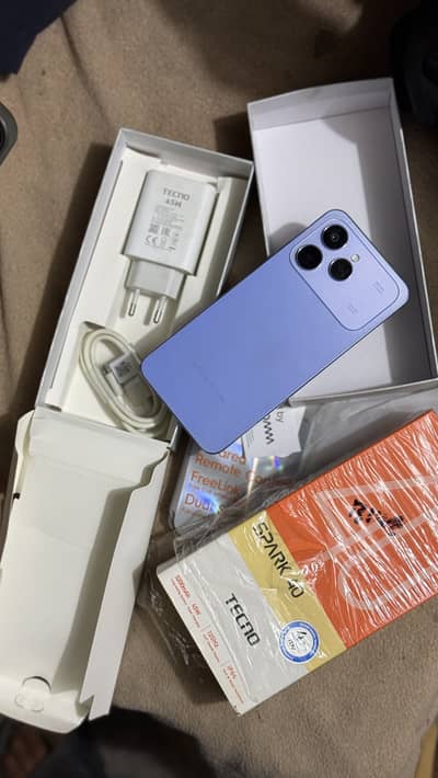 Tecno Spark 40 128gb PTA Official With Box