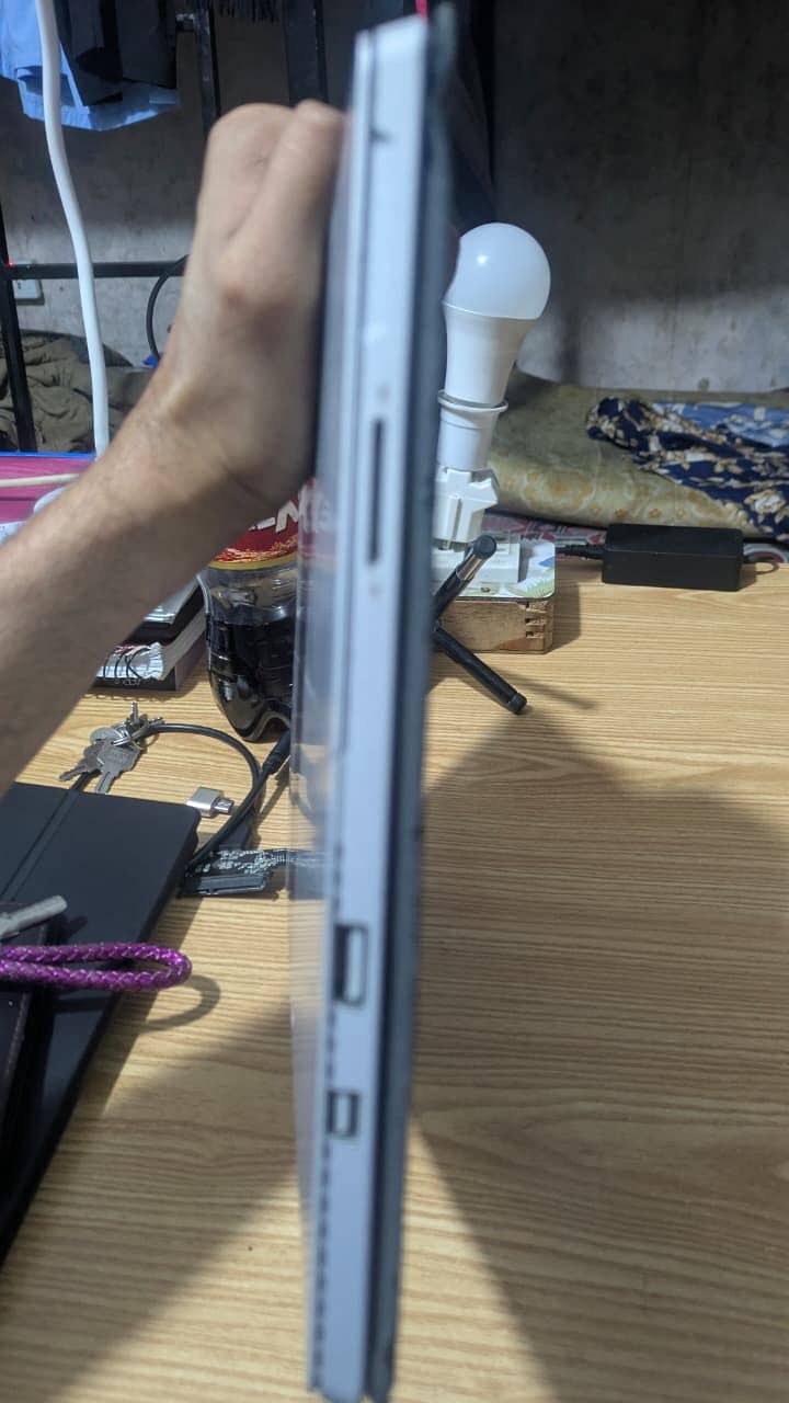 MICROSOFT SURFACE PRO 4 7