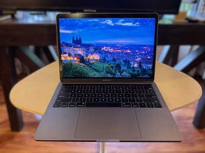 13-inch, 2017, MacBook Pro, with Touchbar, Space Grey