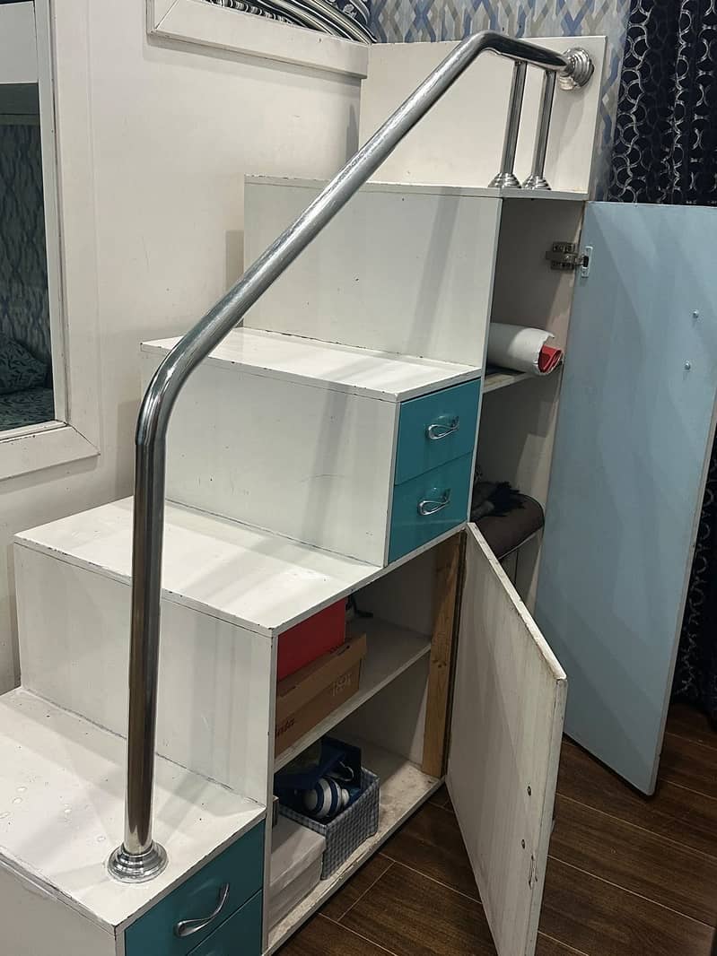 Triple bunk bed 3