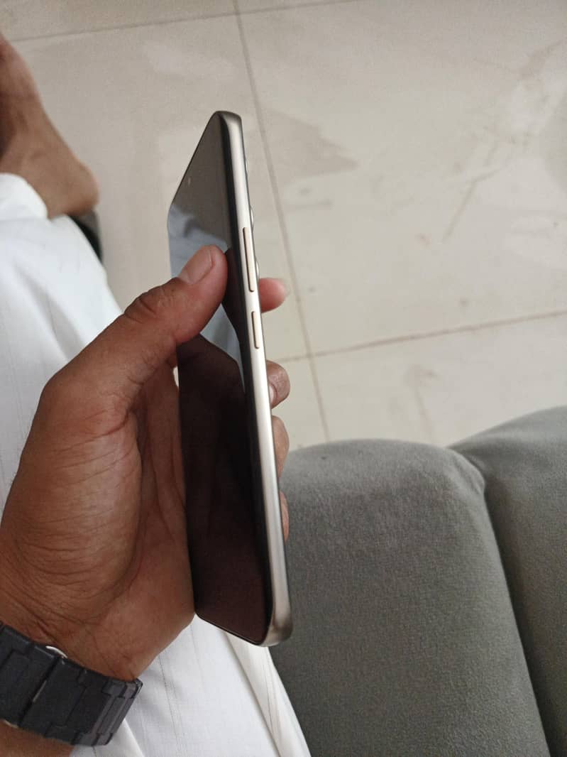 Tecno CAMON 40 Pro 2
