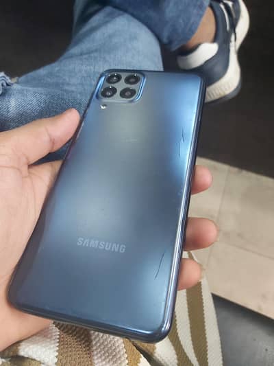 Samsung Mobile M33   5G     6/128