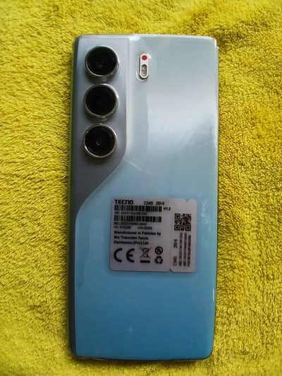 Tecno CAMON 40 Pro