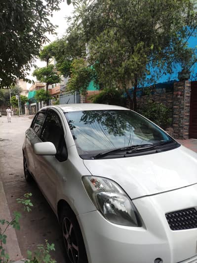 Toyota Vitz 2007 / 2010