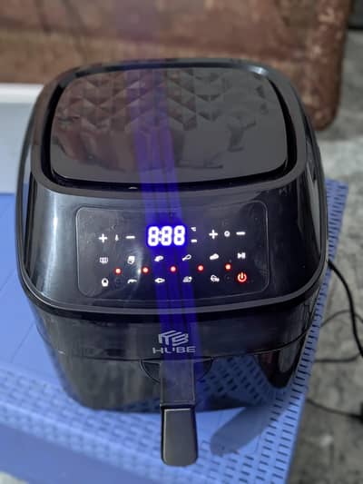 HUBE 7 Litter almost new air fryer