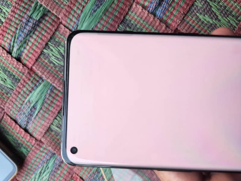 One Plus 10 Pro 4