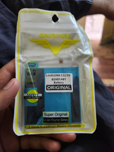 Samsung Mobile S22 battery