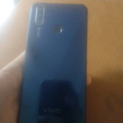 Vivo Y17