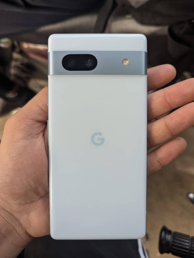 Google Pixel 7a 0