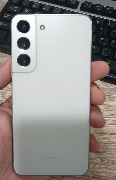 Samsung Mobile S22