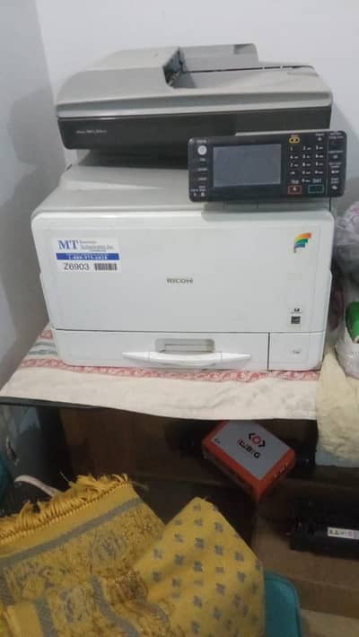 Ricoh MP c305