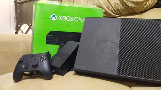 Xbox one condition 10/9.5 slightly used