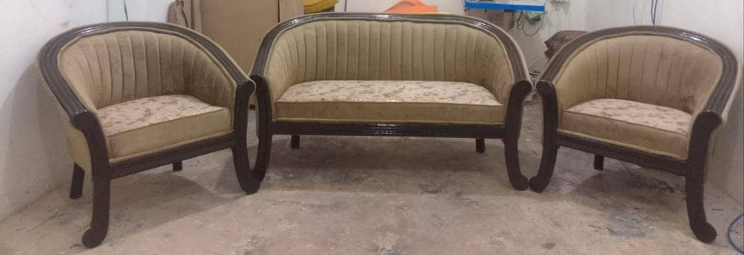 Sofa Set 0