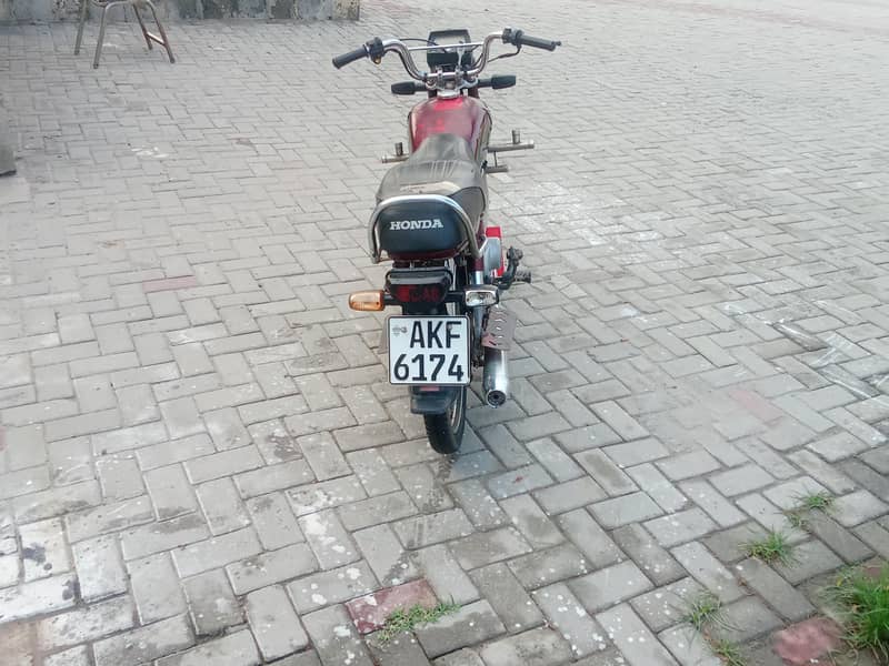 motorcycle 0