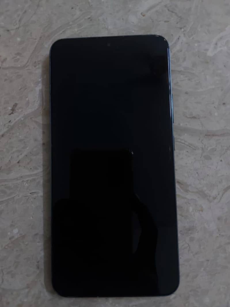 Samsung Mobile S22 Plus 3