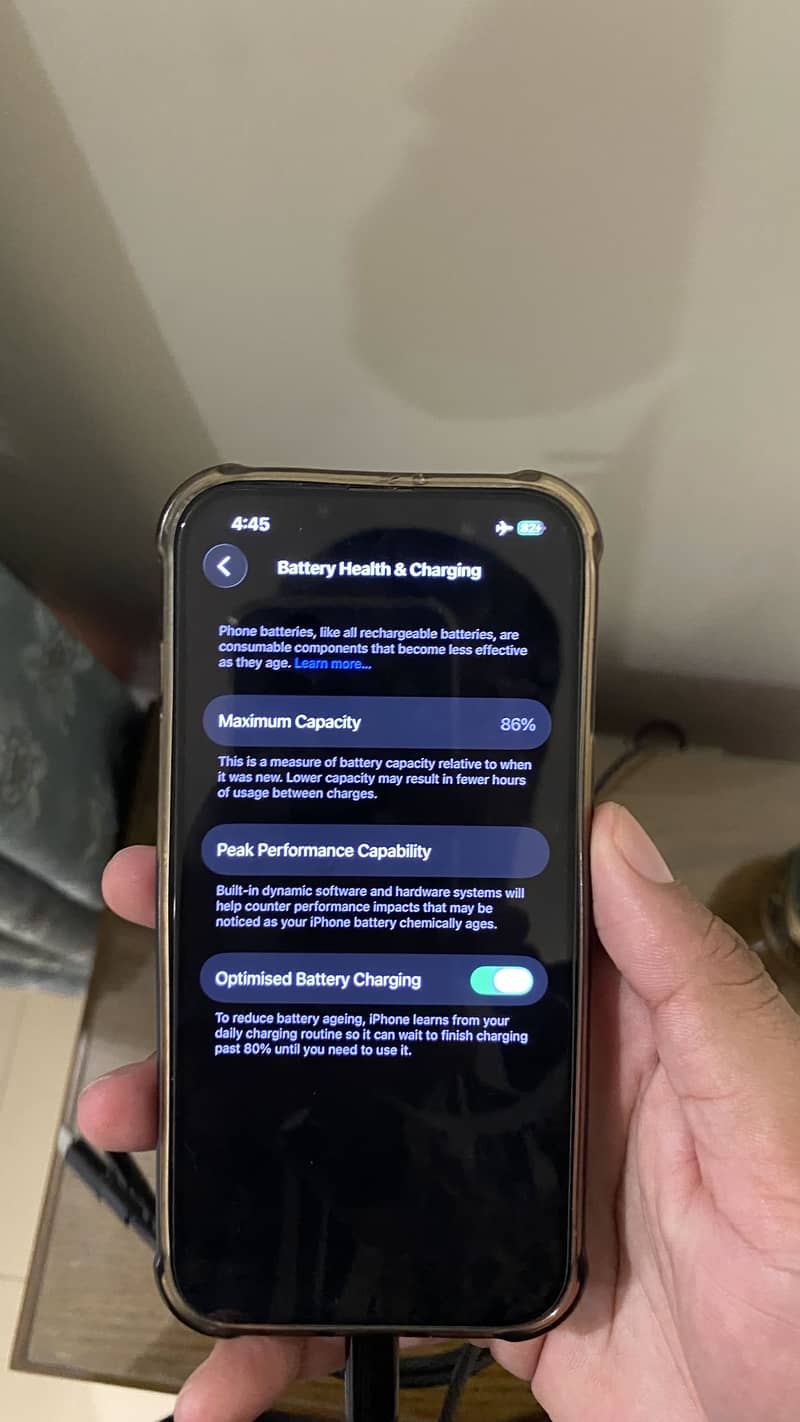Apple iPhone 13 4