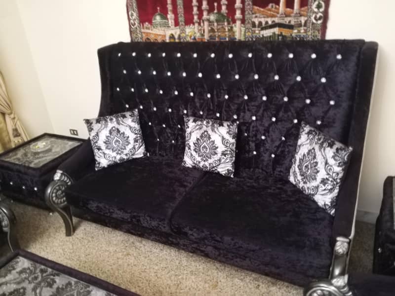 sofa set with tabels 1