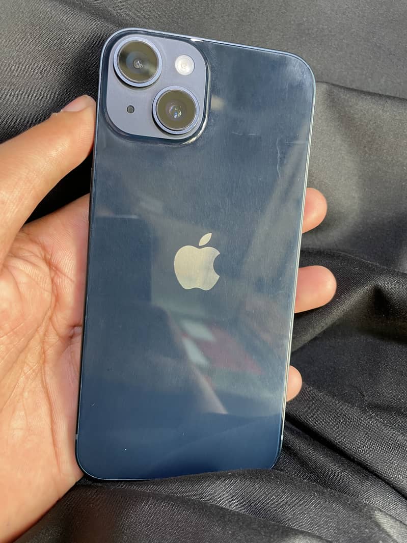 Apple iPhone 14 4