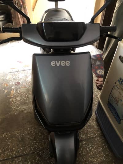 evee genz grey 10/10