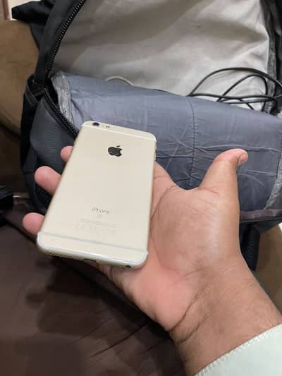 Apple iPhone 6S Plus