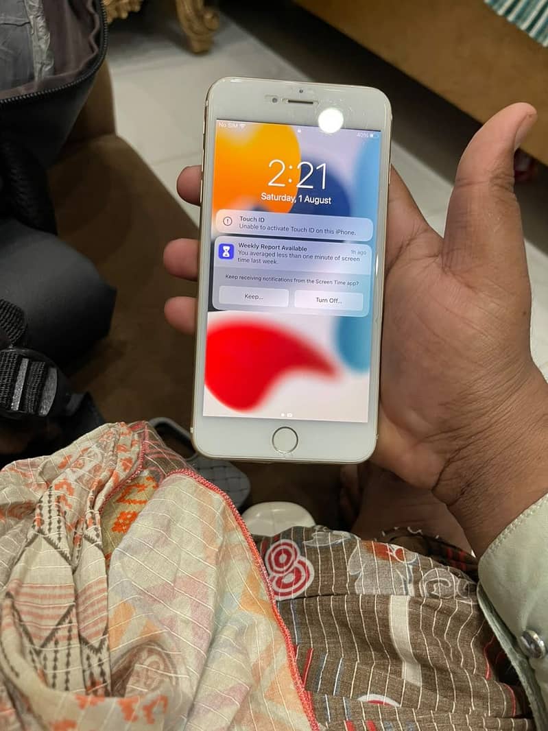 Apple iPhone 6S Plus 5
