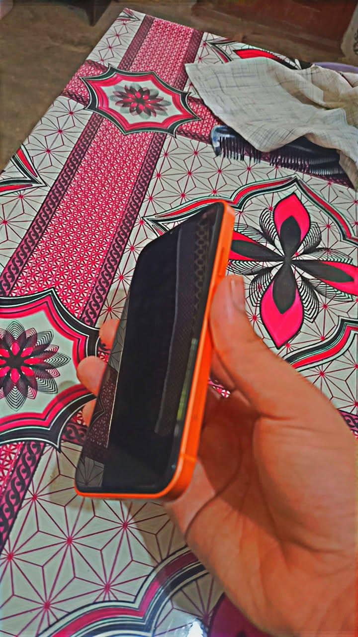 Apple iPhone 11 2