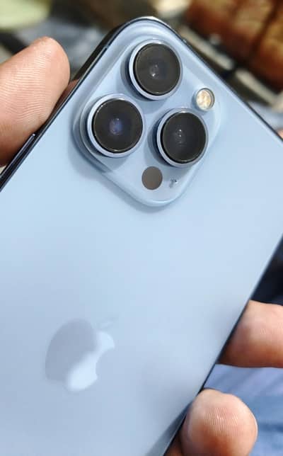 Apple iPhone 13 Pro Max