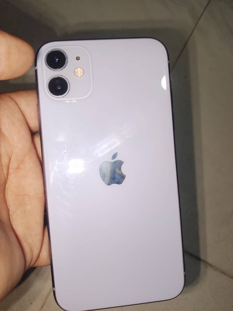 Apple iPhone 11 0