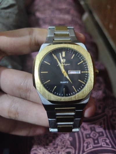 onola golden watch