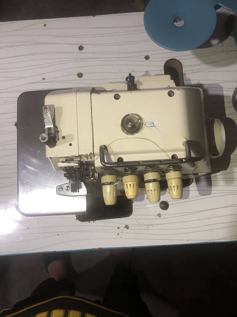 Over Lock Machine Model Jack /747 1