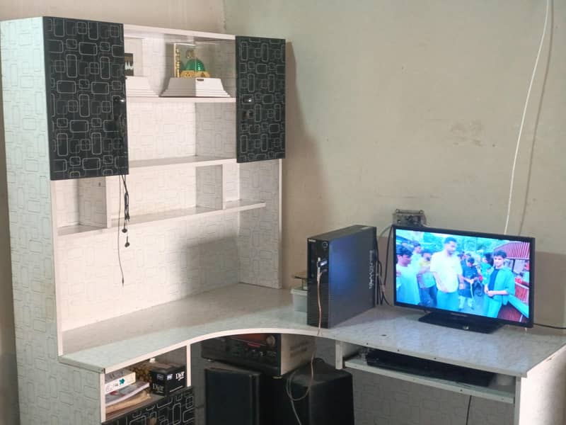 Study table , computer table, 1