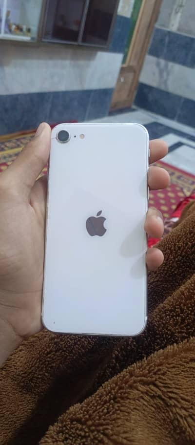 Apple iPhone SE3