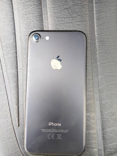 Apple iPhone 7