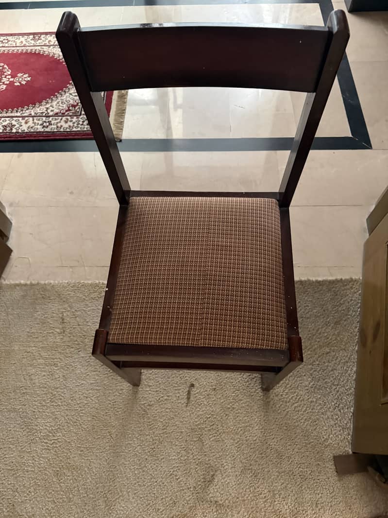 Study chair 1