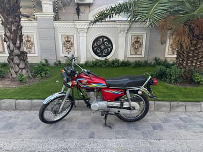 Honda 125 Gold Piece