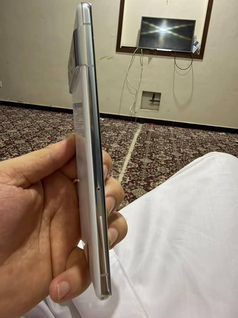 Google Pixel 7 Pro 4