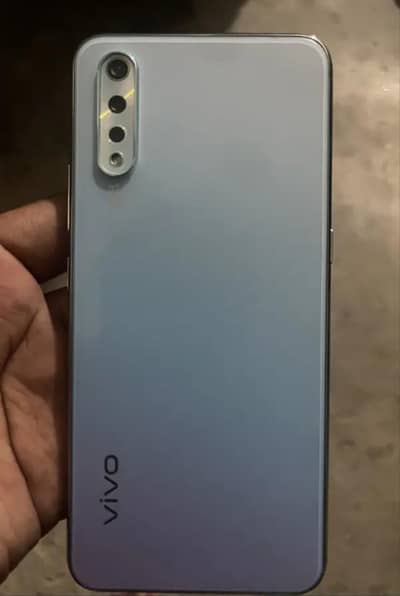 Vivo S1