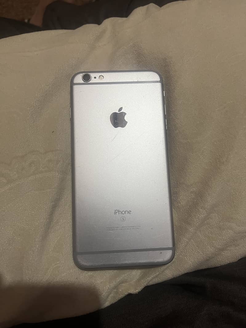 Apple iPhone 6S Plus 4