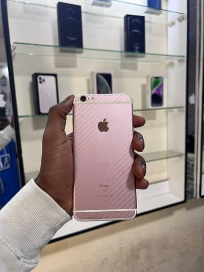 Apple iPhone 6S Plus