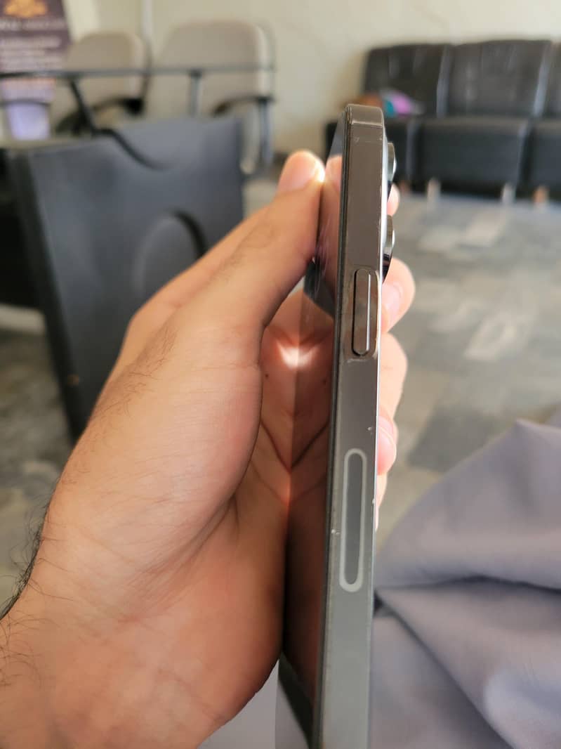 iphone 14 pro 5