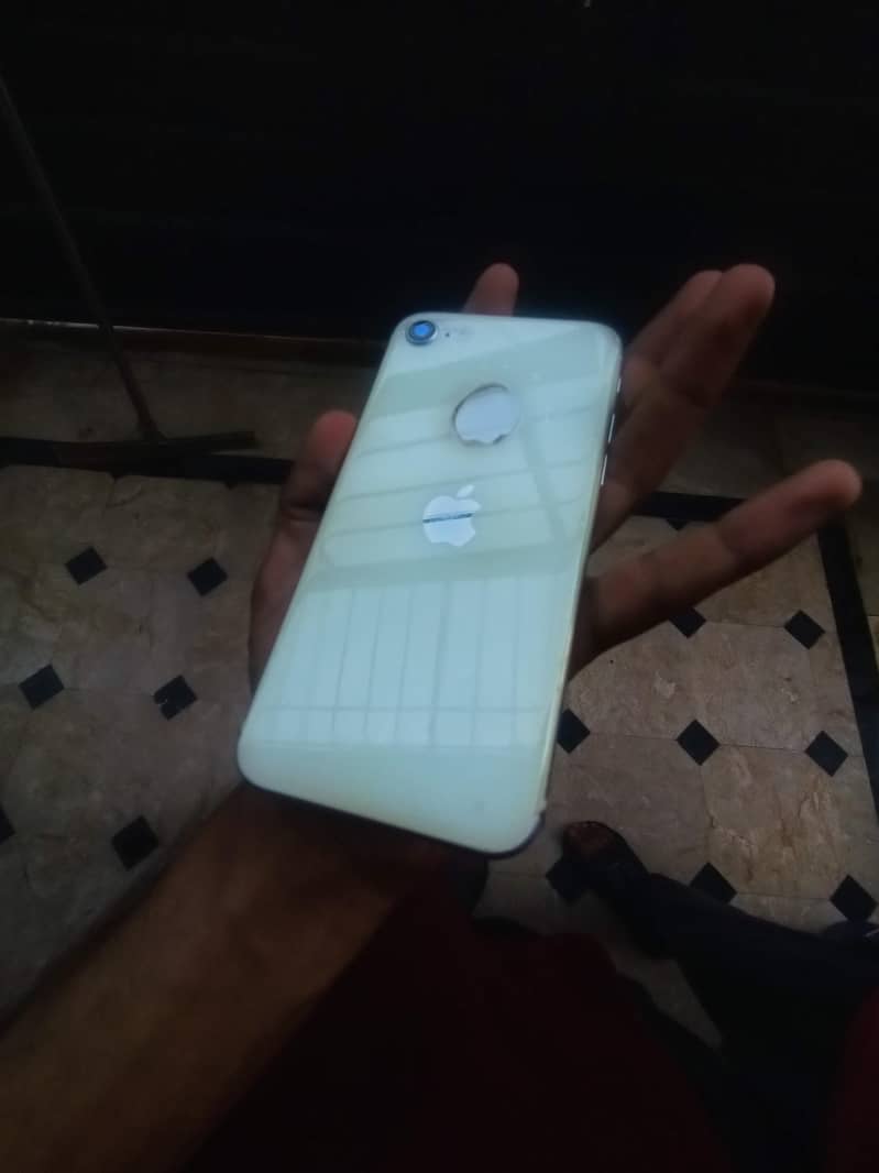 Apple iPhone SE 1