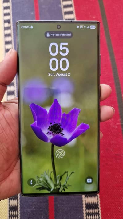 Samsung Mobile S22 Ultra pta approved.