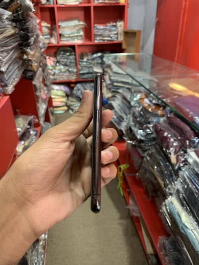 Apple iPhone XS