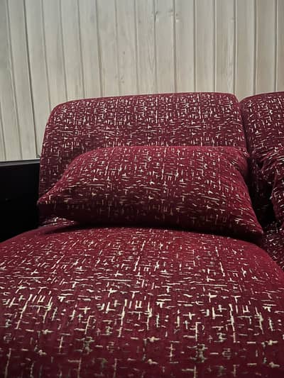 1 seater soffa for sale in new condition