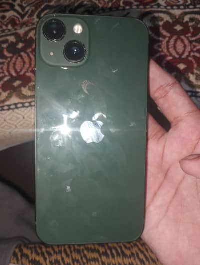 Apple iPhone 13