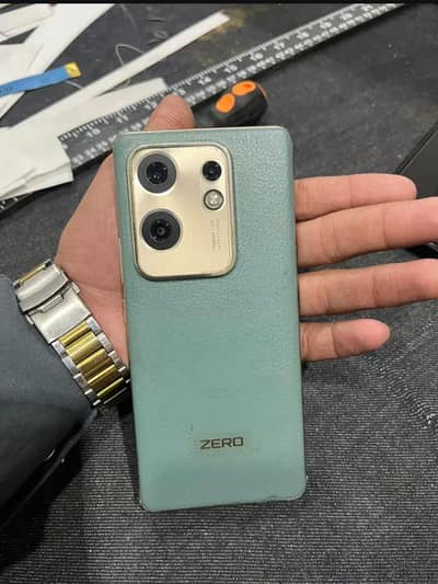 Infinix Zero 30