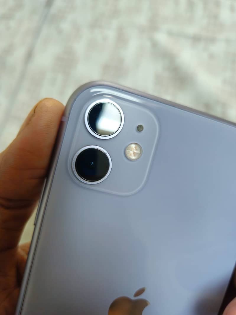 Apple iPhone 11 2