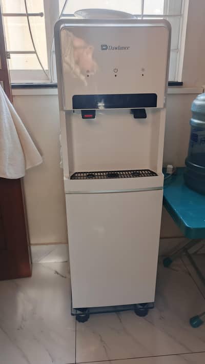 Dawlance Water Dispenser